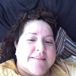 Meet your Posher, Lorena